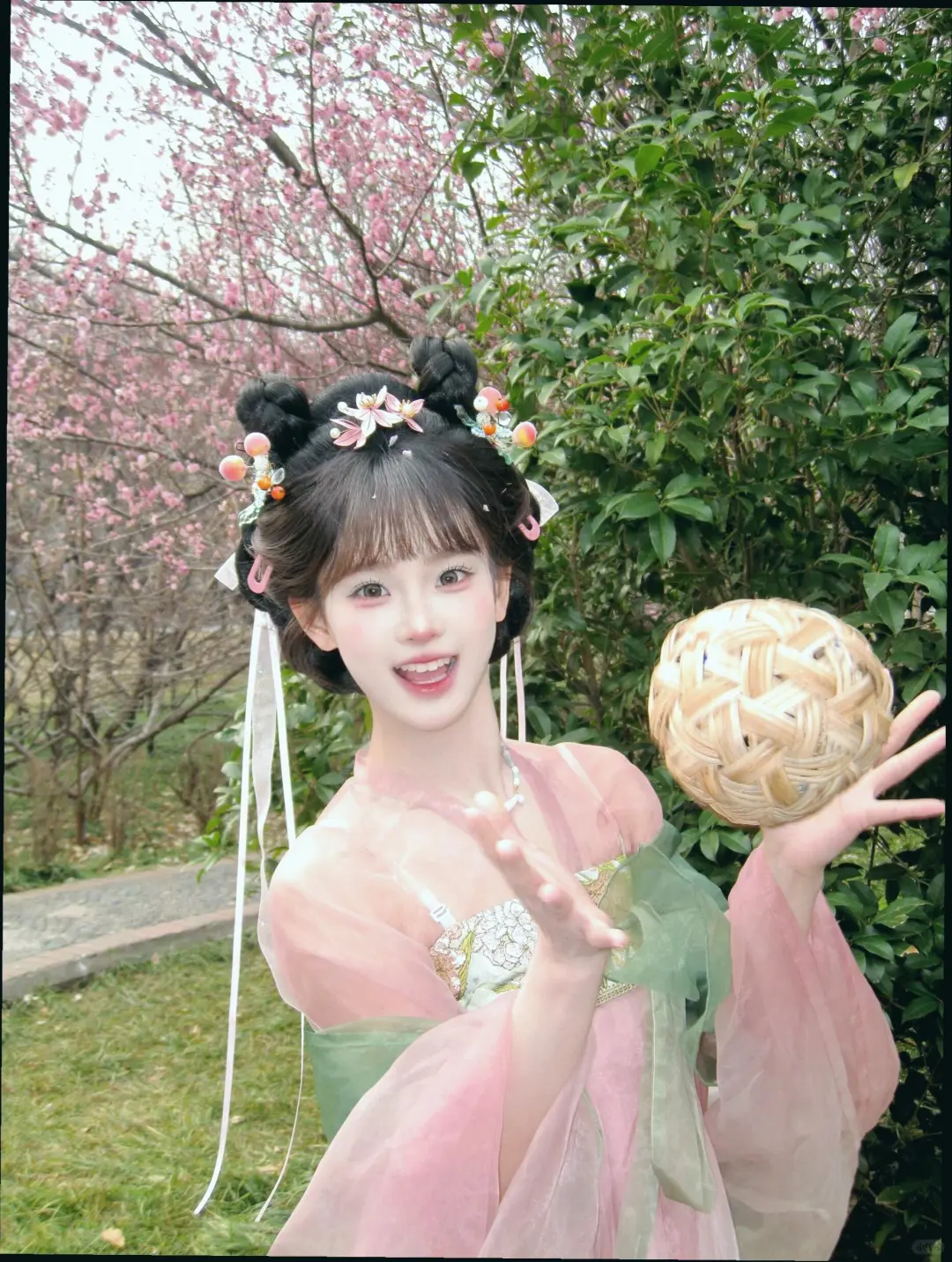 天津的春天也太适合拍小唐风了吧❗️❗️❗