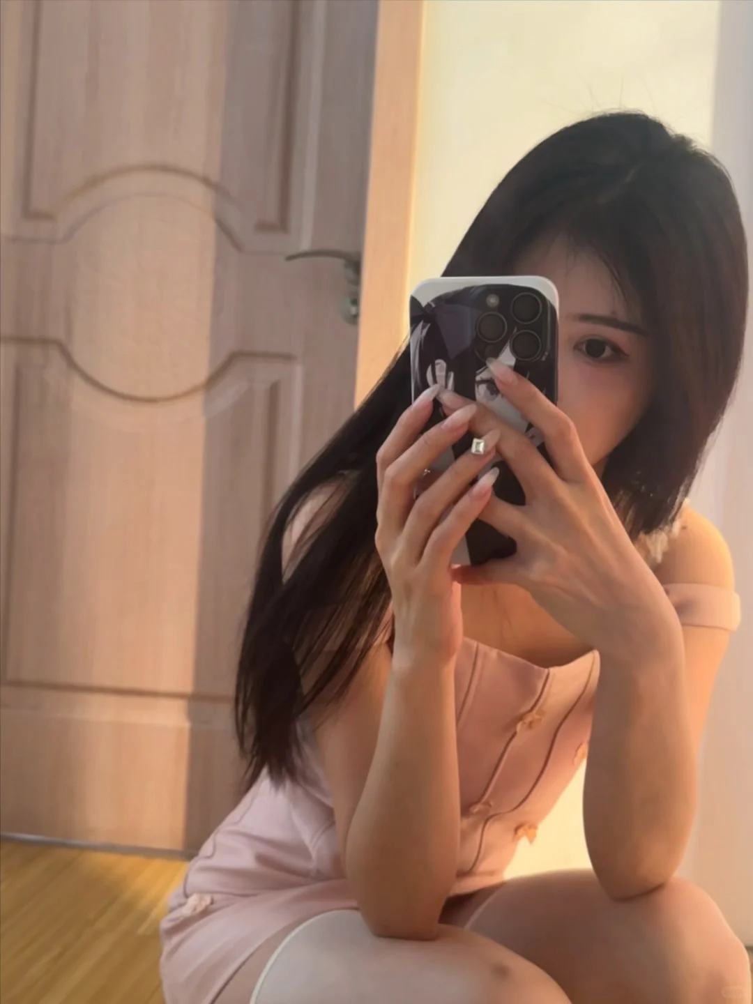 被自己美到