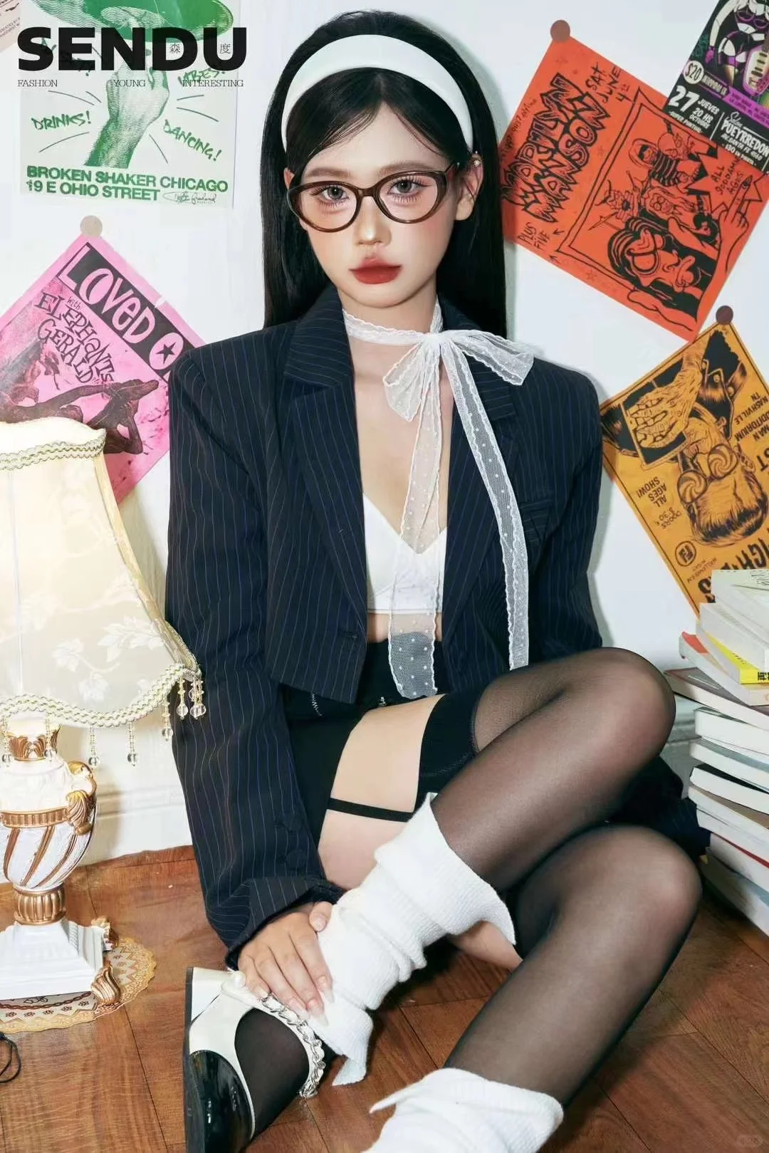 Miu里Miu气 .女高学姐风🍒