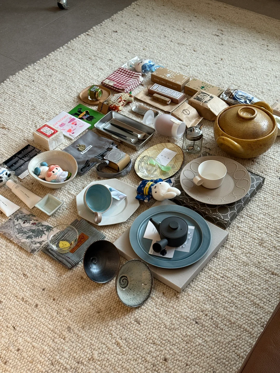 从东京背了四十斤锅碗器物杂货