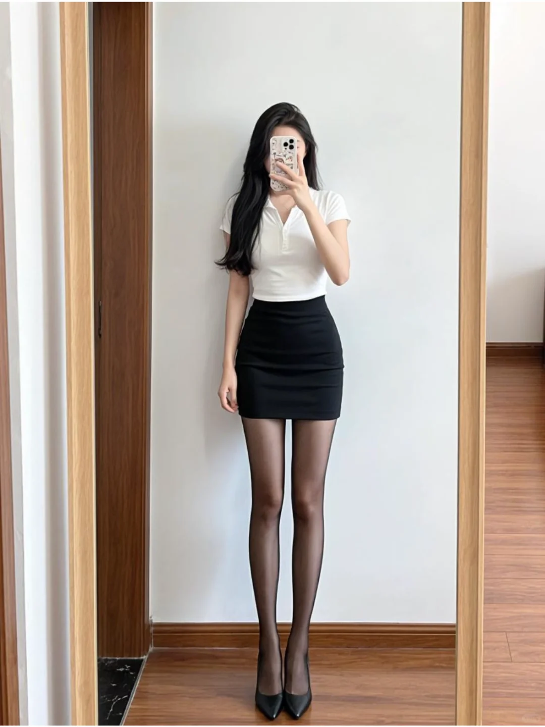 我只是喜欢黑色丝袜