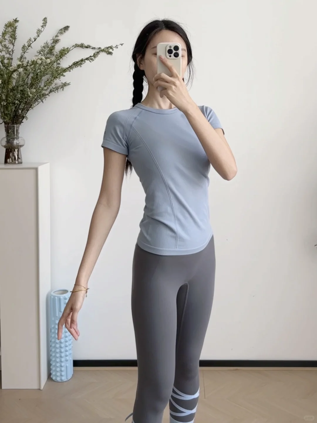锁死婴儿蓝灰配绝对是春日穿搭天花板！
