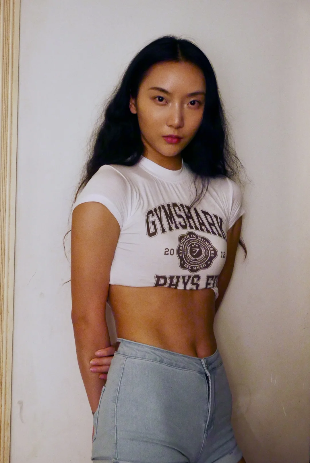 这…叫声姐姐不过分吧？