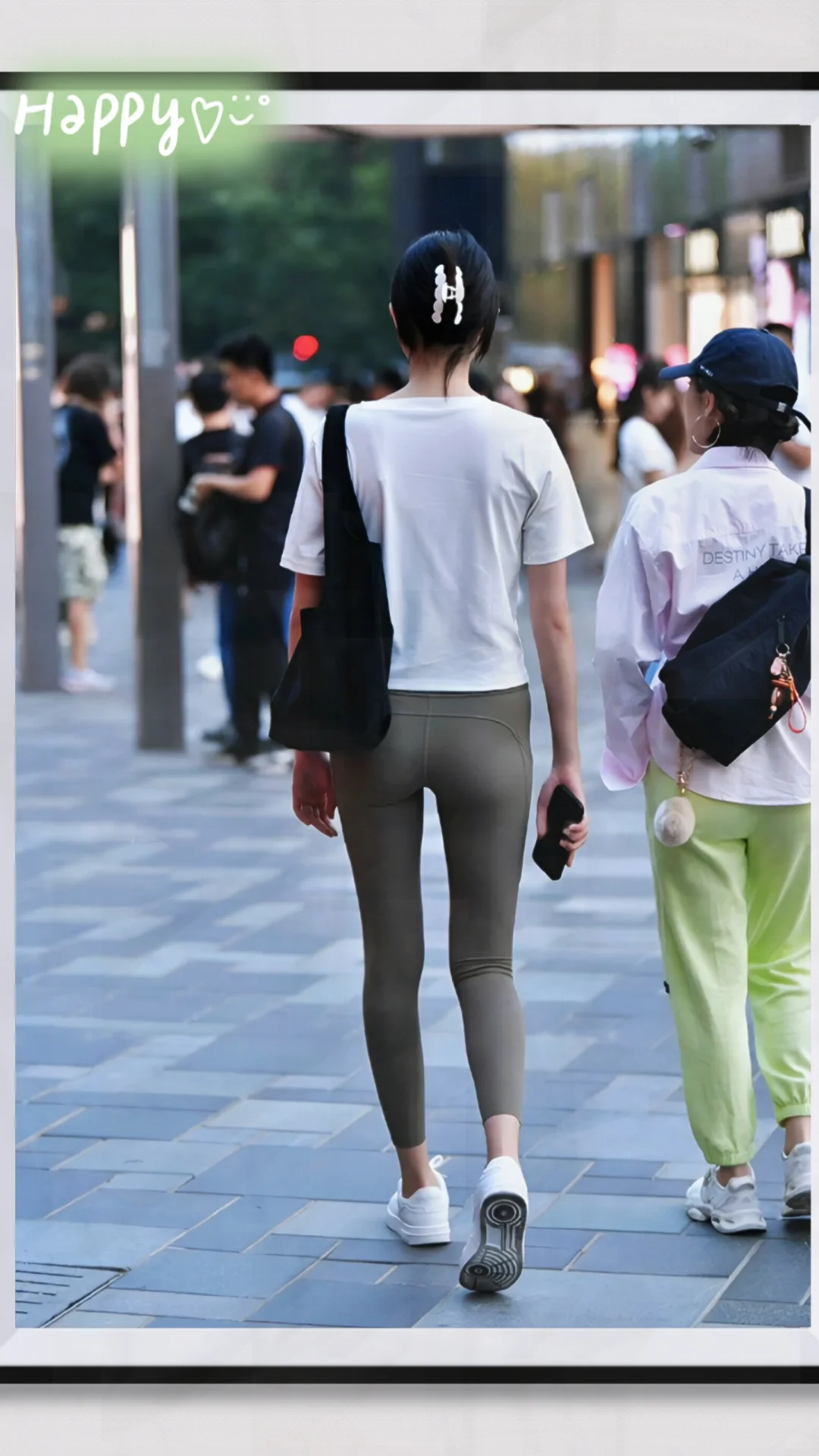 穿瑜伽裤逛街有什么不好吗？