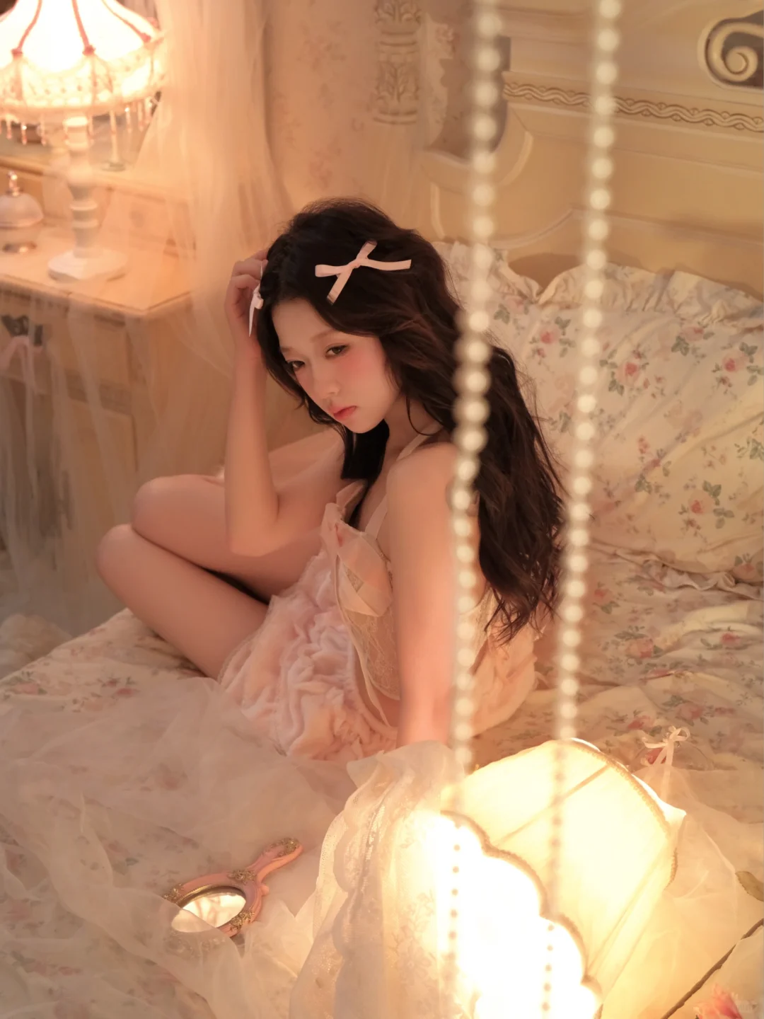 她是一个纯欲洋娃娃🎀 ·₊˚ ෆ ୨୧ . ˚