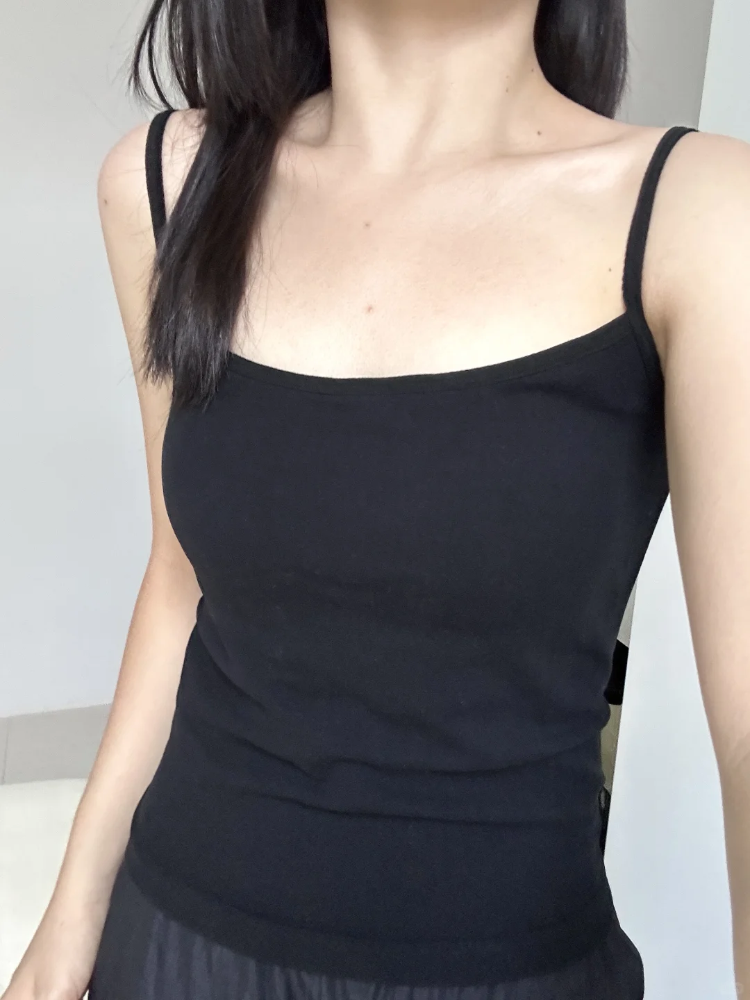才19💰带胸垫的黑色吊带巨好穿！遮副乳绝！