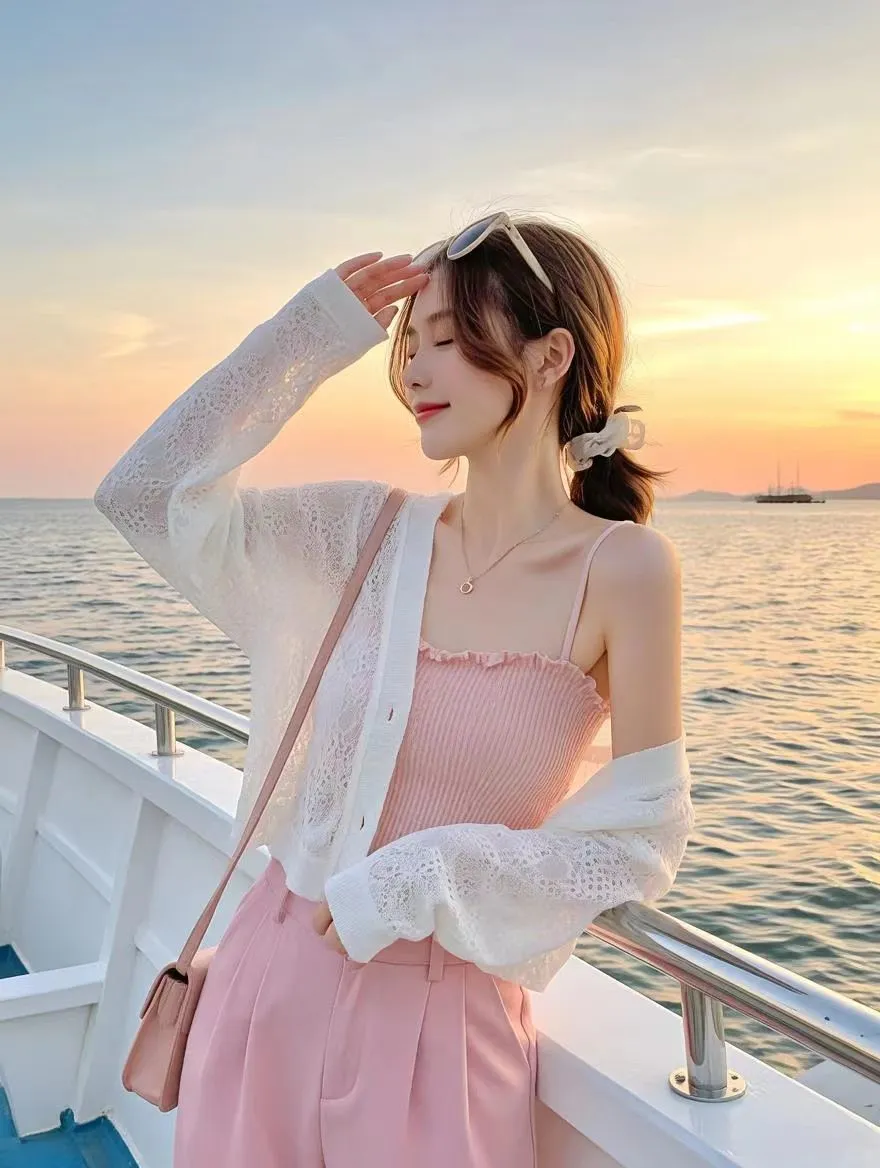女生海边