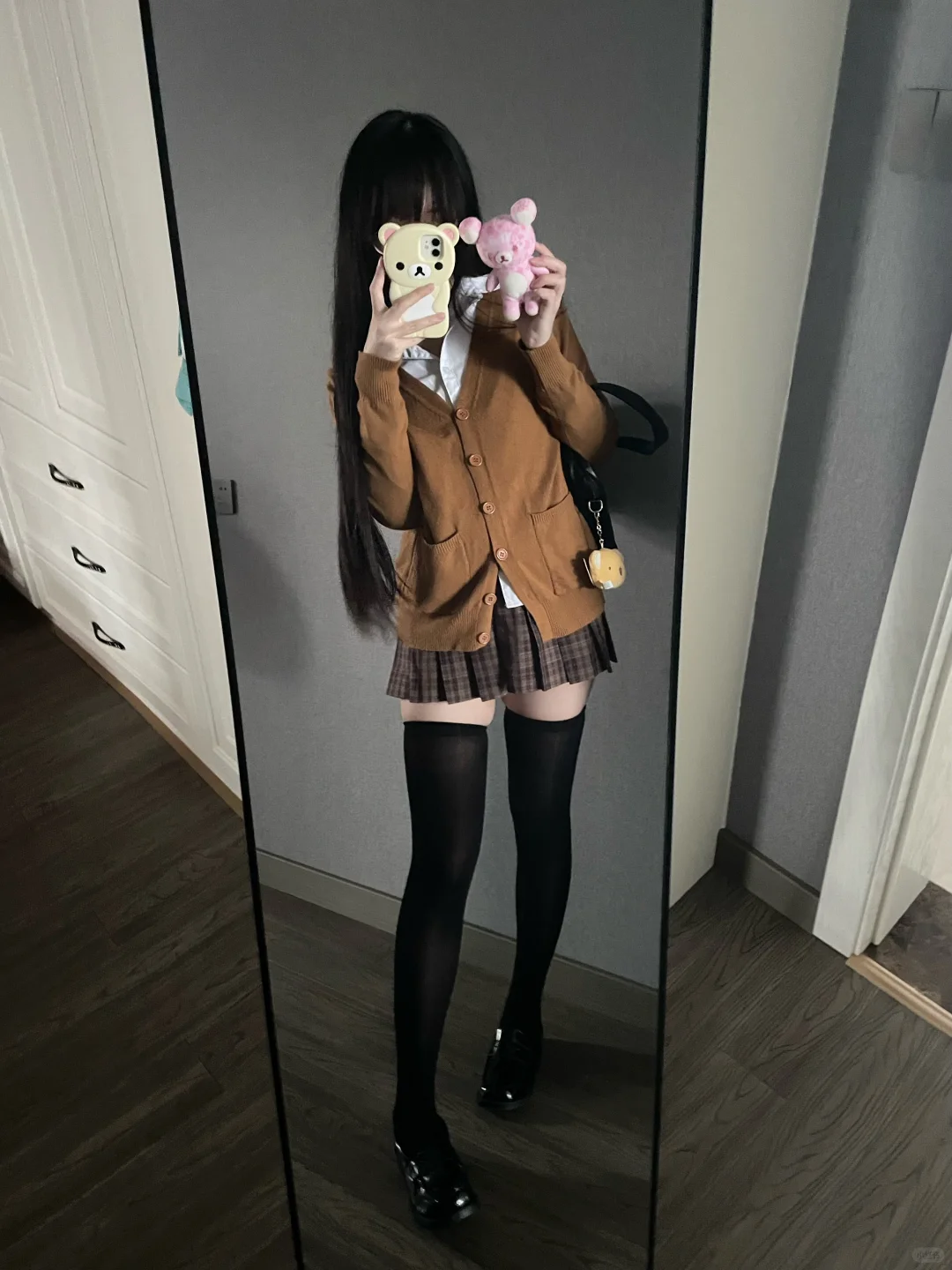 黑色过膝袜赛高_(:з」∠)_