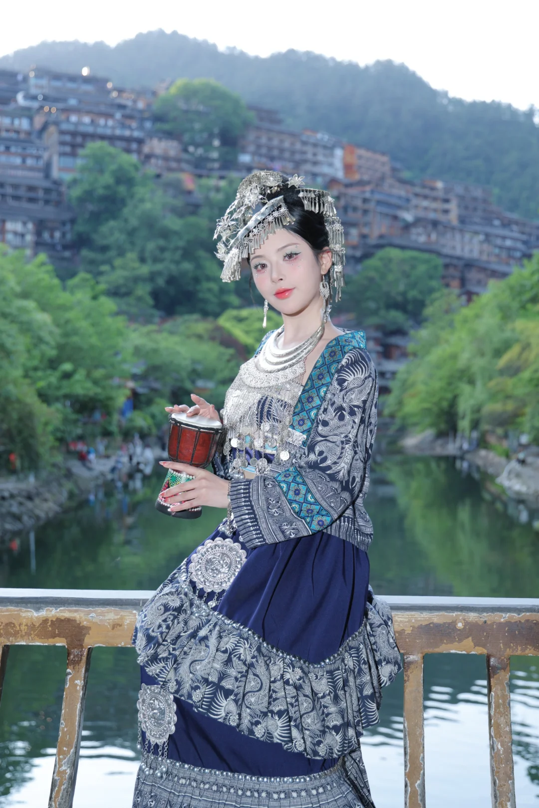 苗家有女