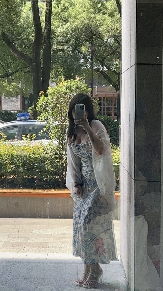 姐妹们还有没有适合微胖的裙子呀