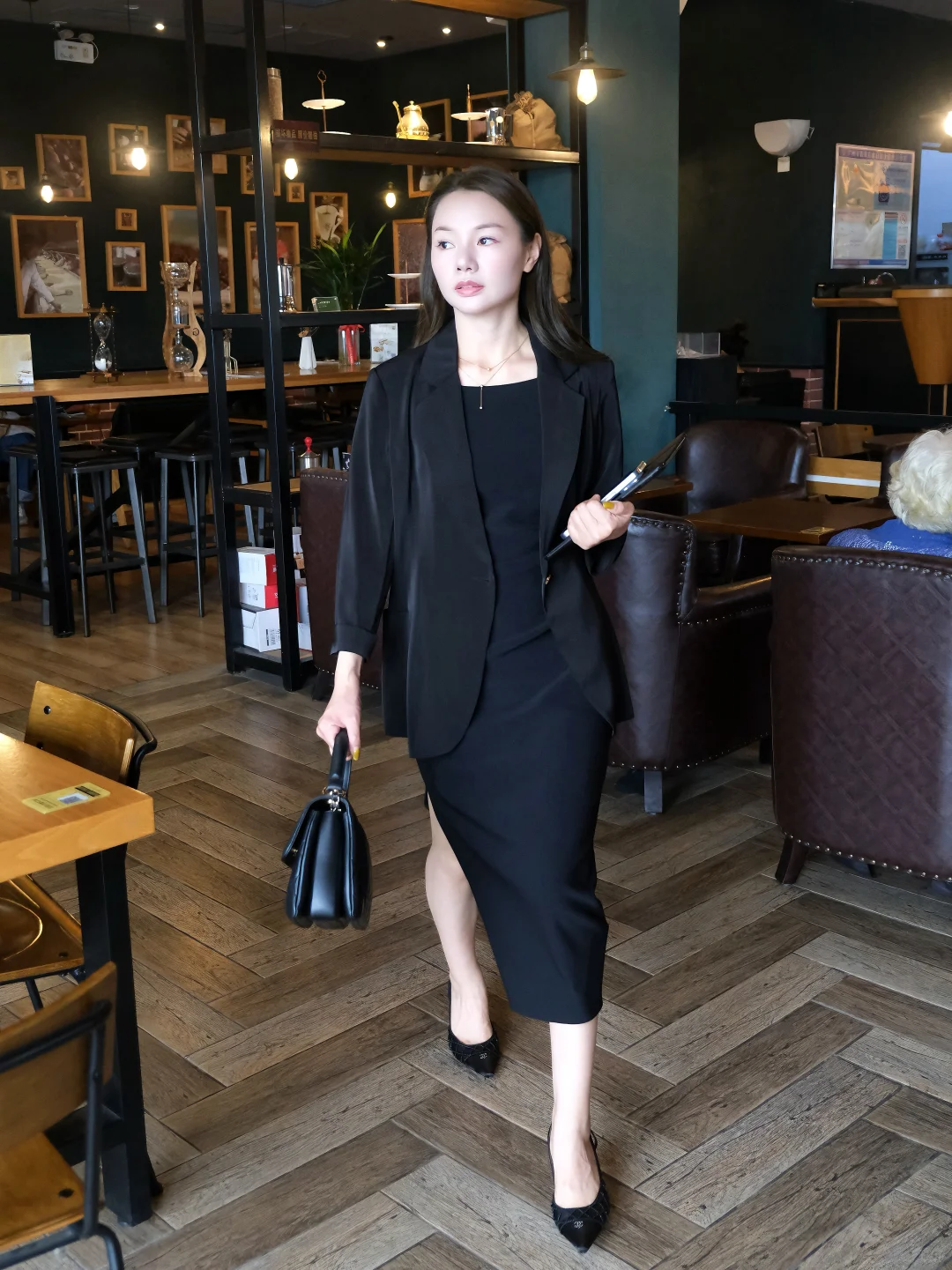 那个很会穿的美女老板