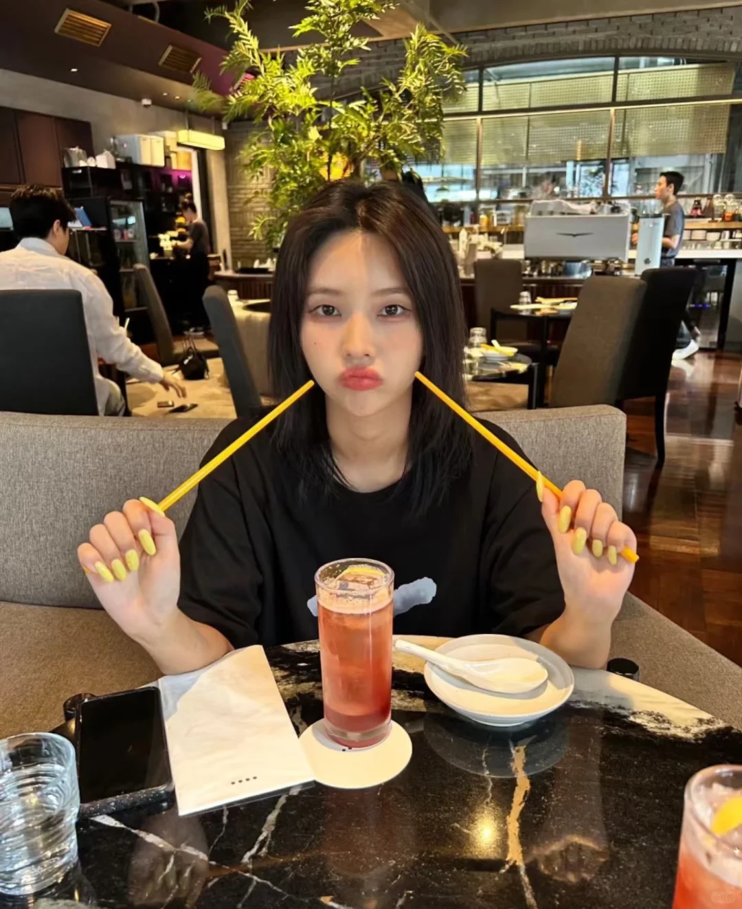 我那可盐可甜的女朋友🦊