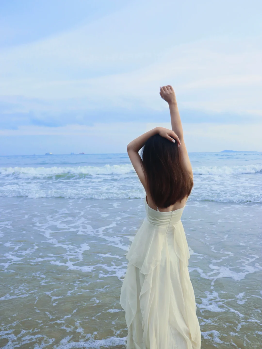 左滑，看我把海水变蓝