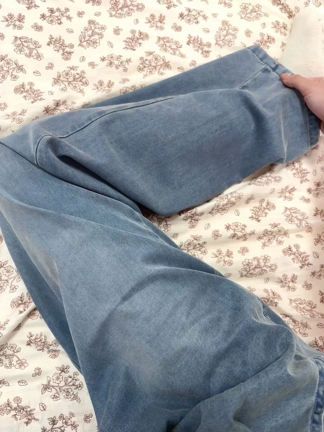 这条天丝牛仔裤真的jue！又是被追问的一天🔗