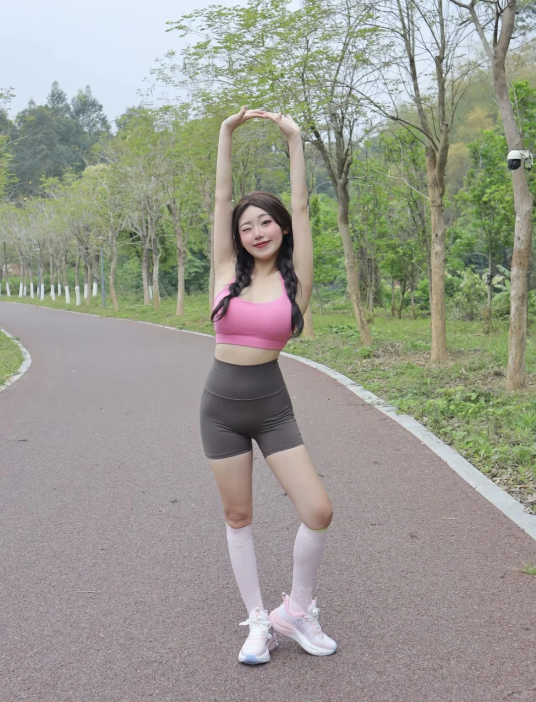 今天是练瑜伽的运动girl