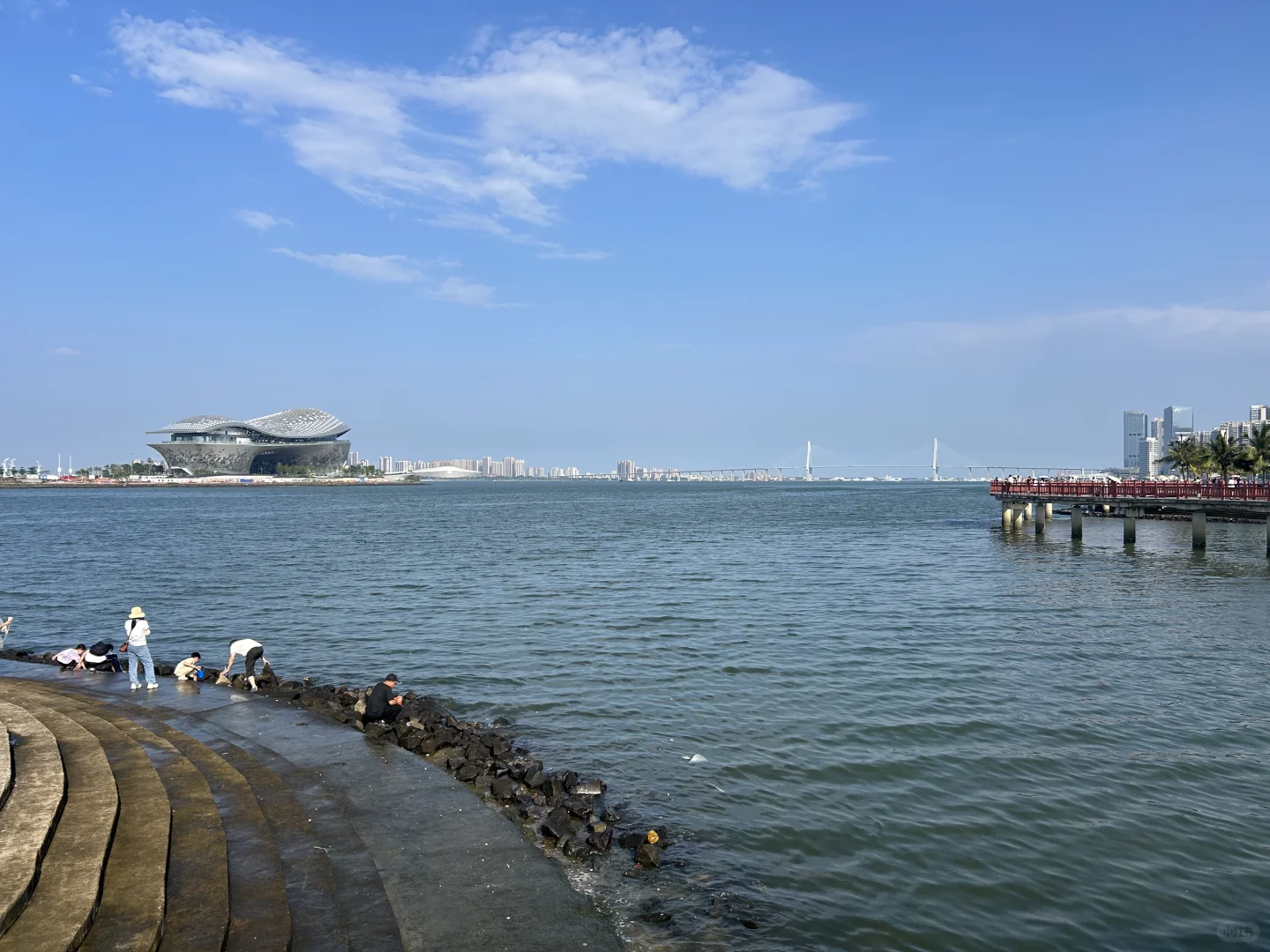 大量阅读，确实并不能带来什么成就
