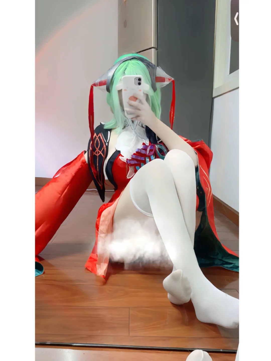 天下第一坐姿杨玉环！红色紧身旗袍绝美