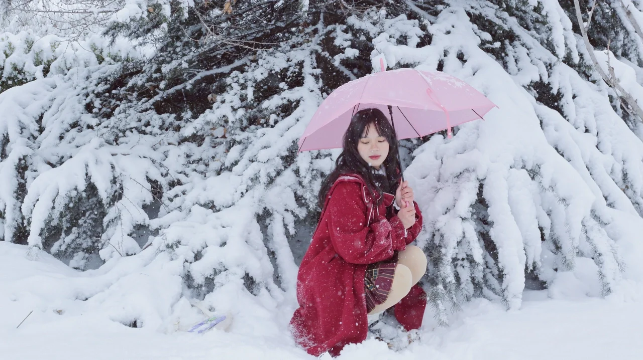 北京雪景：二次元JK少女的冬天雪景写真