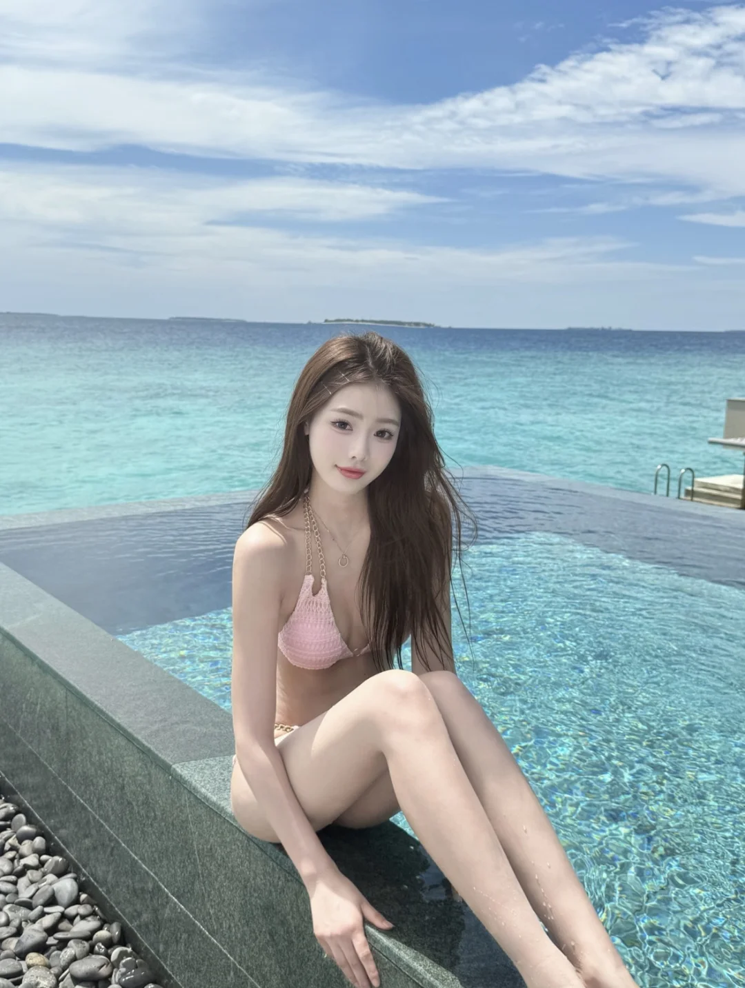 冲着泳衣一趟沙滩🏖