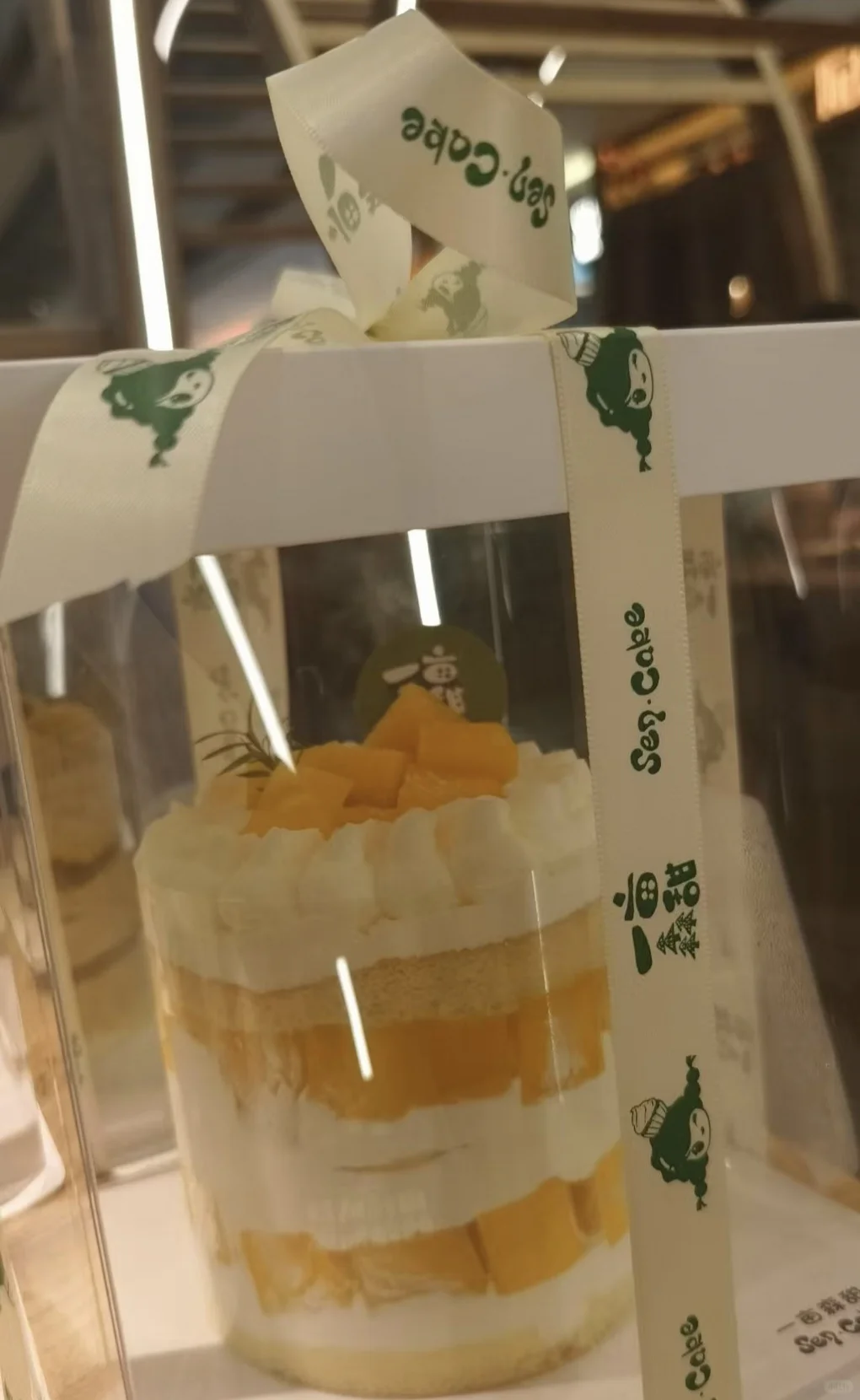 芒果蛋糕和夏天最配了！🤤