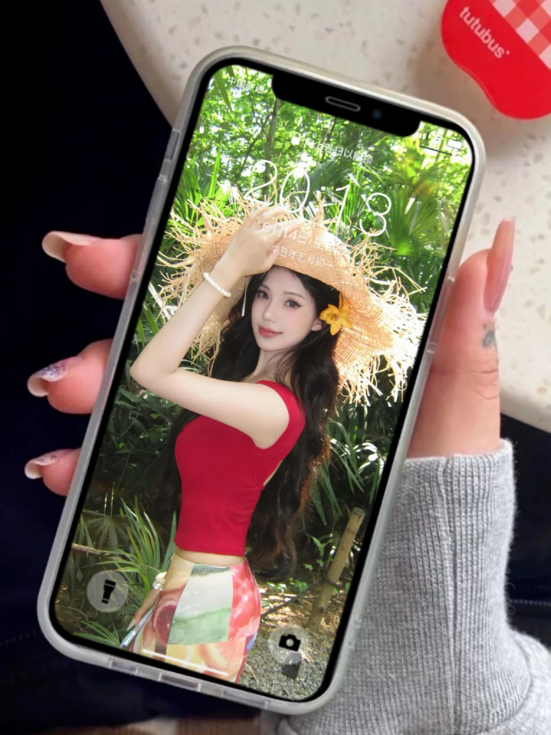 美女该有的壁纸5.15号