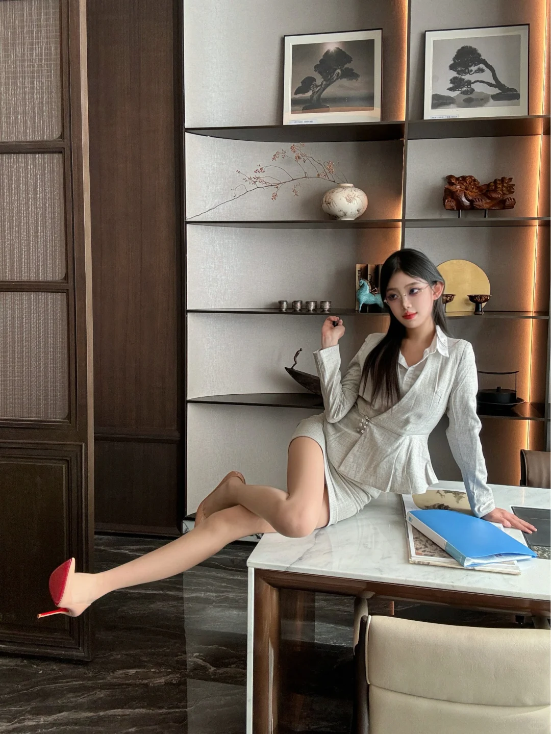 喜欢肉丝配红底高跟嘛👠