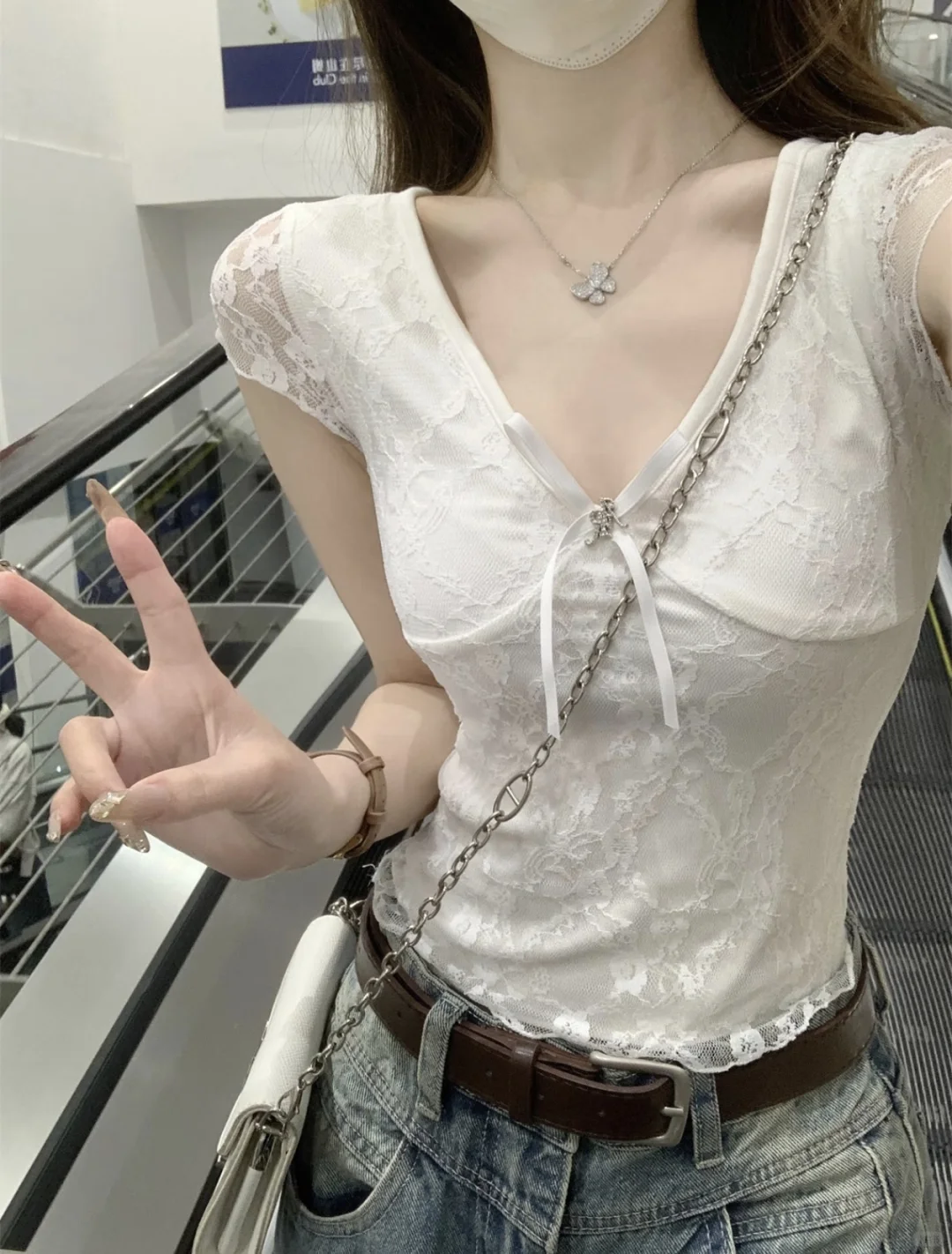 夏日必备！纯欲蕾丝T恤👚