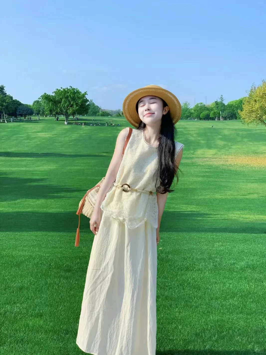 小个子夏日浪漫穿搭