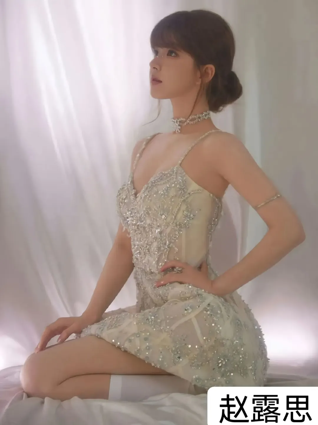 十五位女明星穿连衣裙、谁是你的小公主？