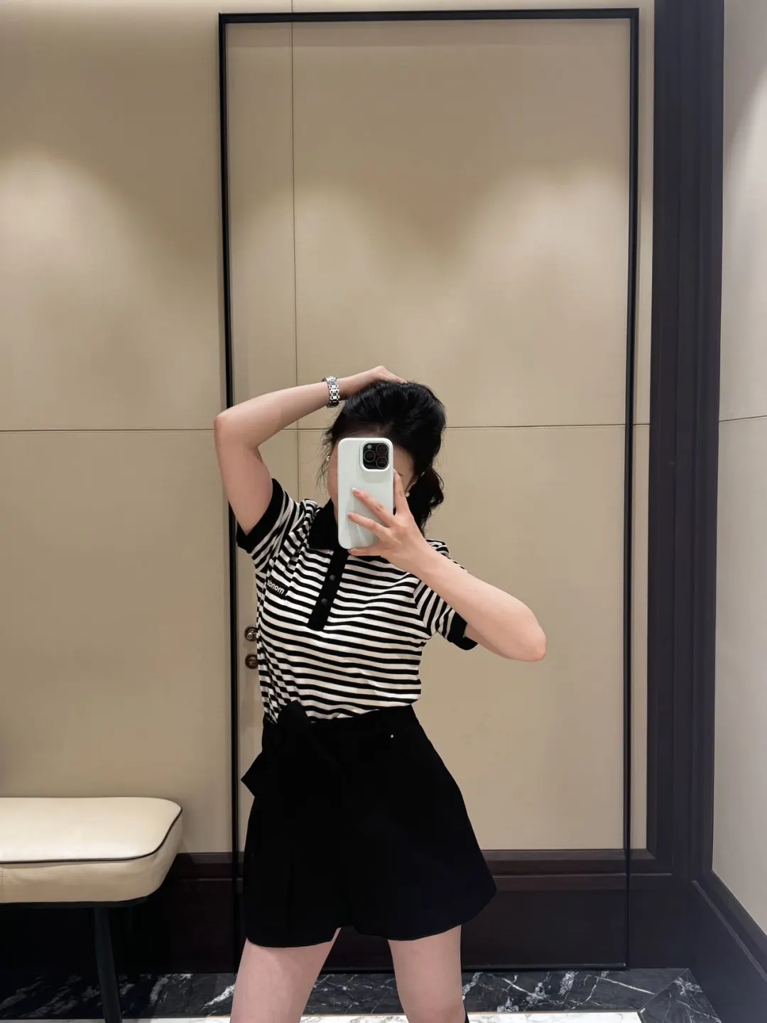 Moncler女孩的夏季必备