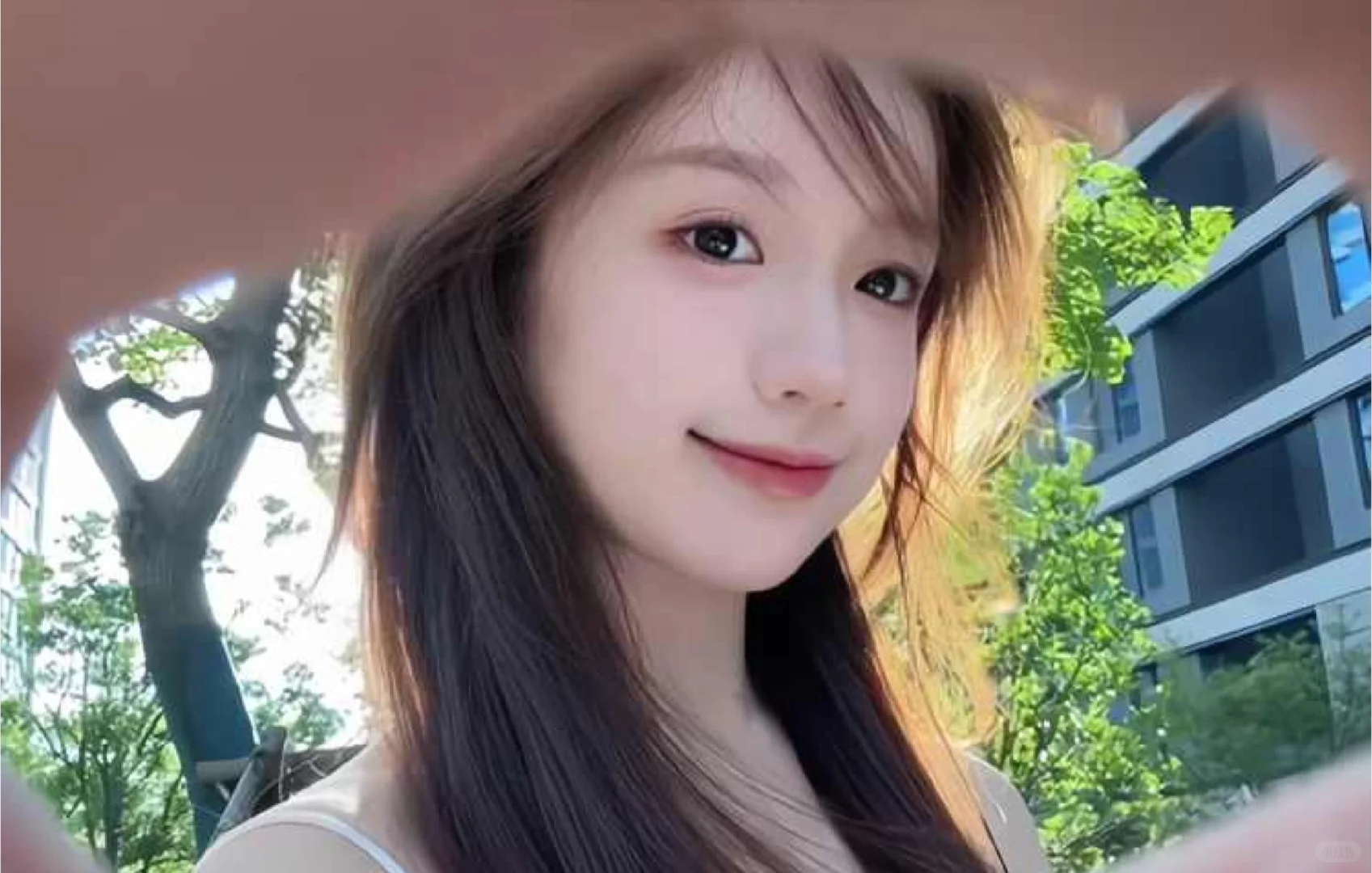长沙19岁女大学生寻疼人大叔