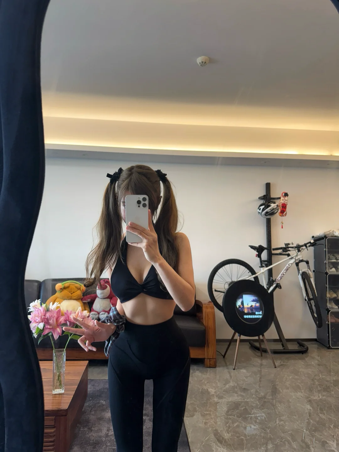 还是黑色显瘦呦👧🏿
