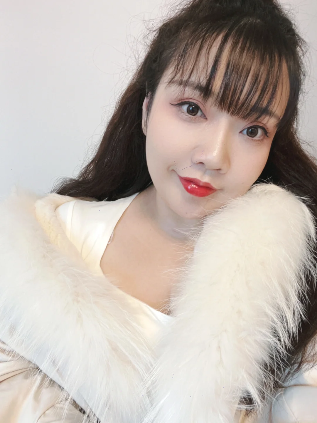 本来想演个玩弄人心的魅力少妇