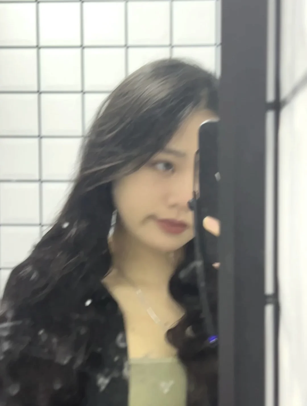 真不跟我谈吗 下周又发月饼又发工资的