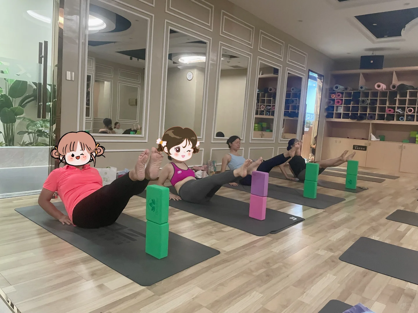柔韧且有力量的瑜伽女汉子