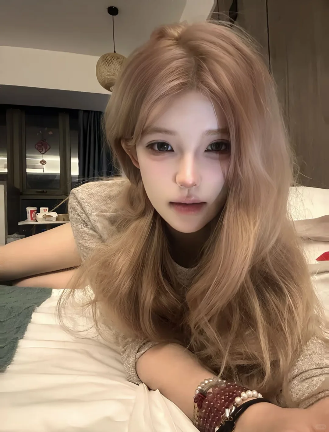03女大模特 高度配合大吃度 蹲摄影约拍