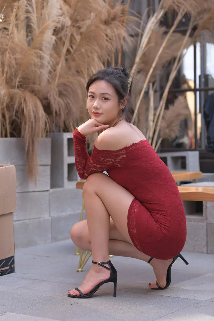 无非好色，只是花开的正艳~