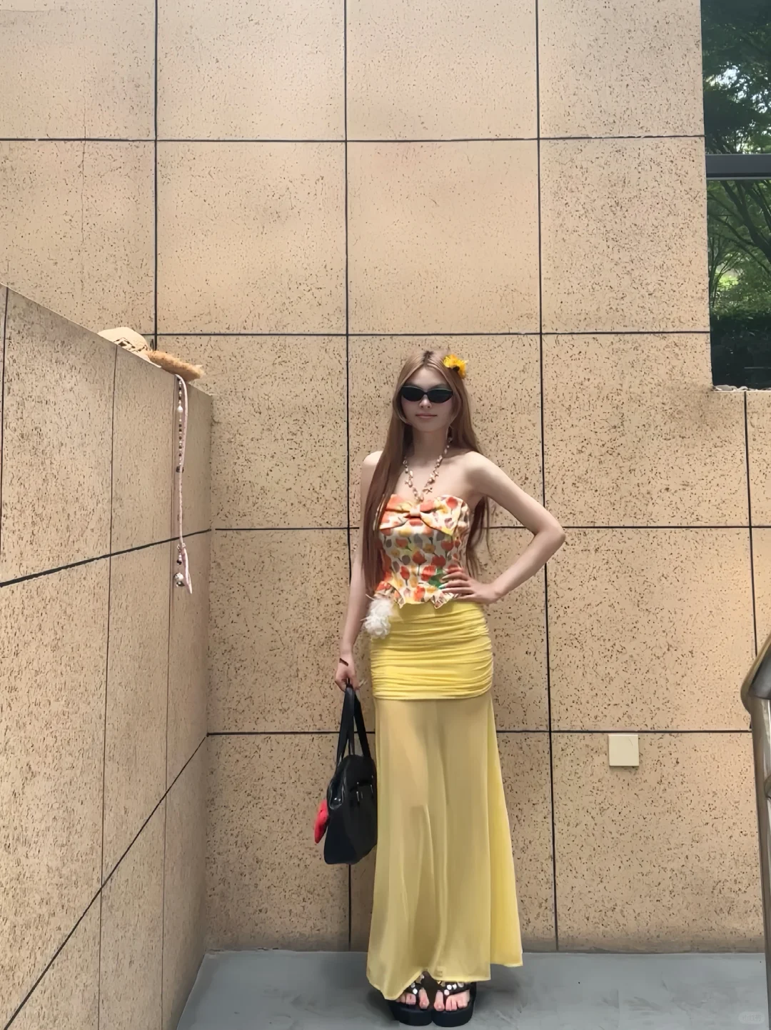 海岛ootd｜抹胸➕50💰包臀透视👗好明媚的一套