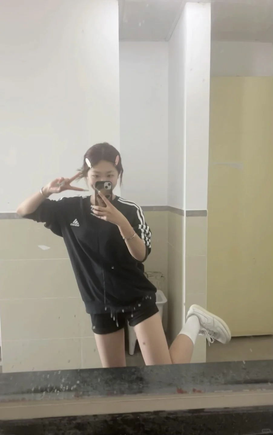 一周穿搭（女大版）