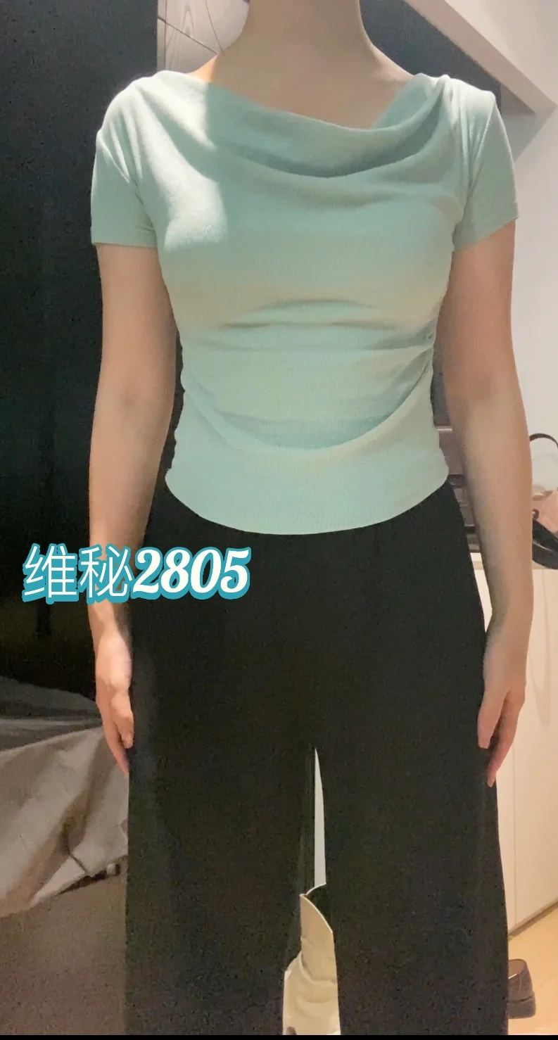 圆盘胸和维秘锁了