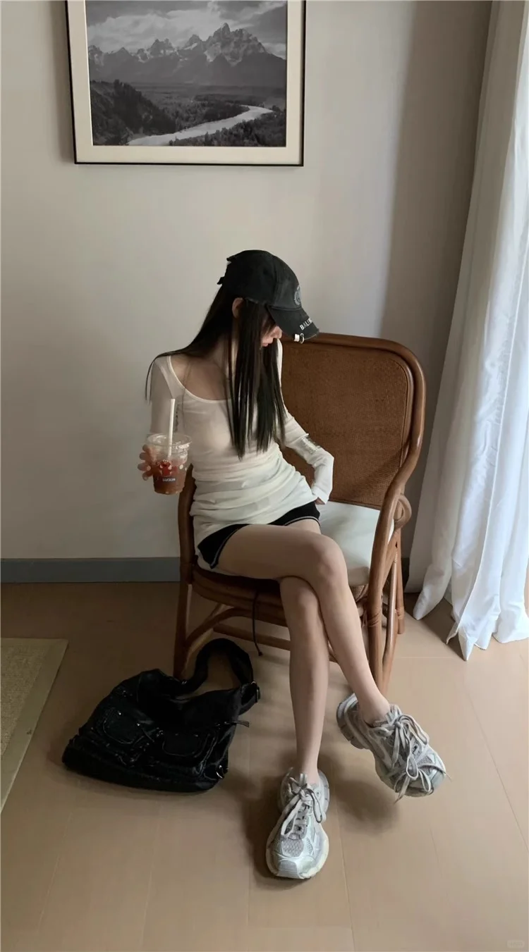 👉🏻纯欲白月光穿搭公式