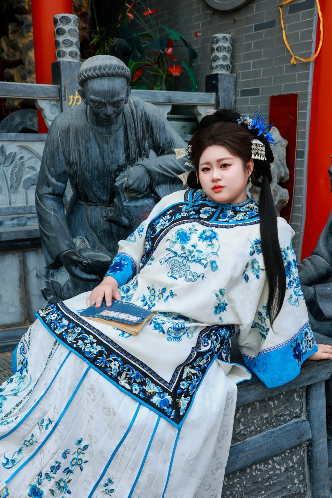 清汉女这破碎的清冷感