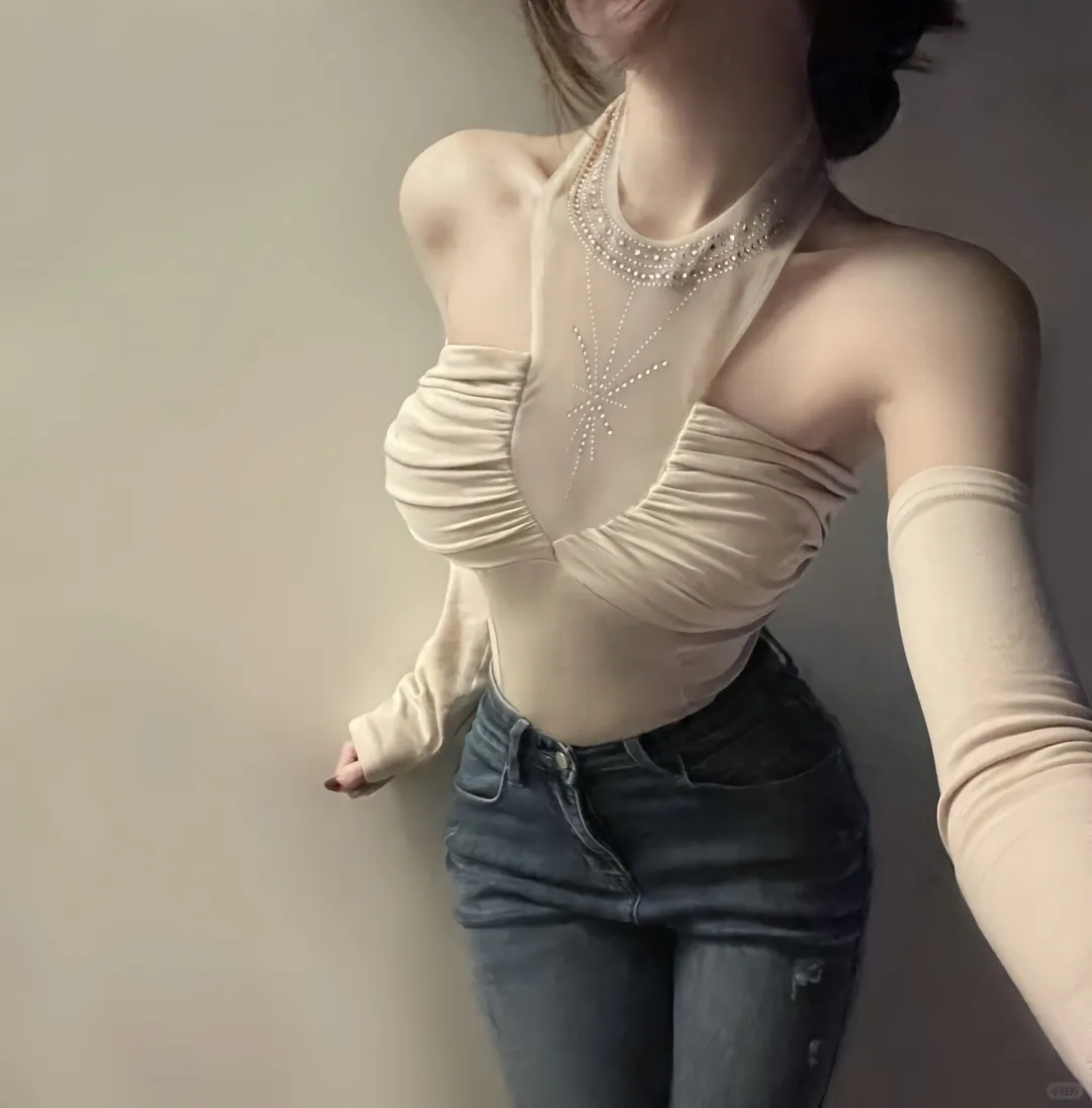 甜辣女孩的炸街穿搭秘籍