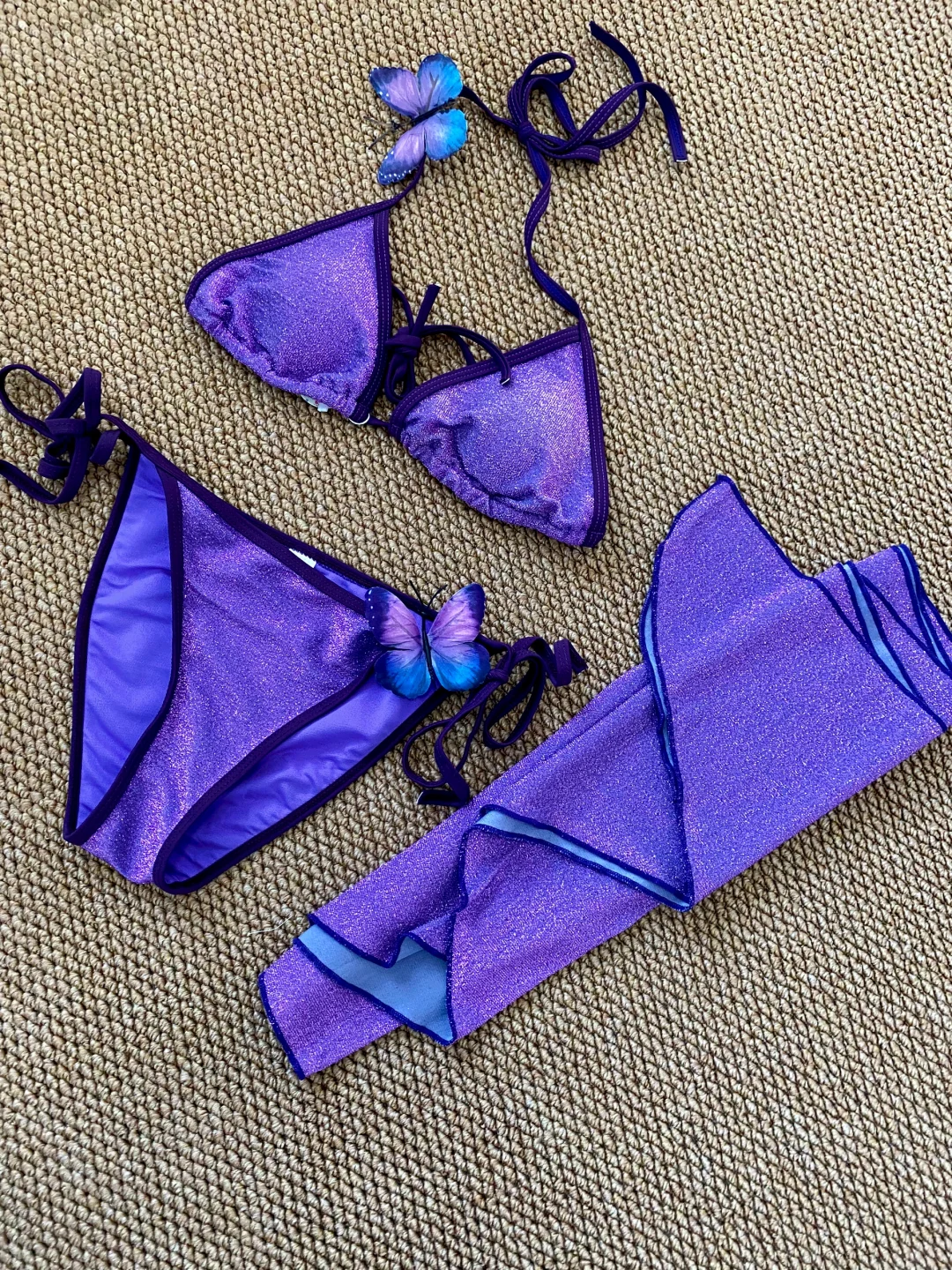 海盐味的紫色沙滩装备👙