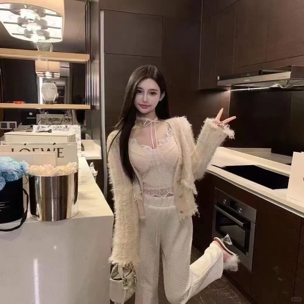 👩女人，你可以性感，清纯，妖娆，迷人