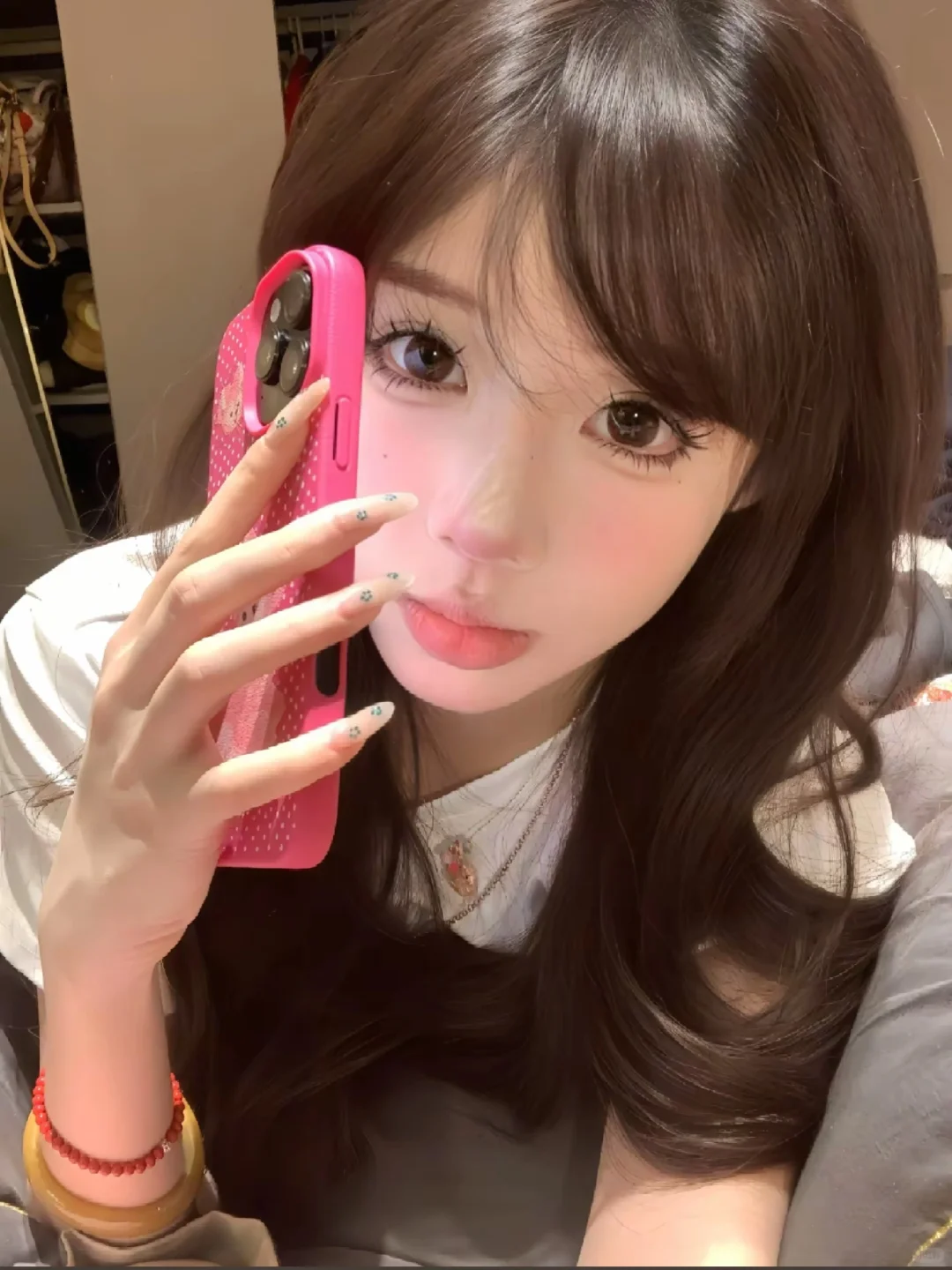 女大模特 甜美可爱 蹲摄影师来拍 配合度高