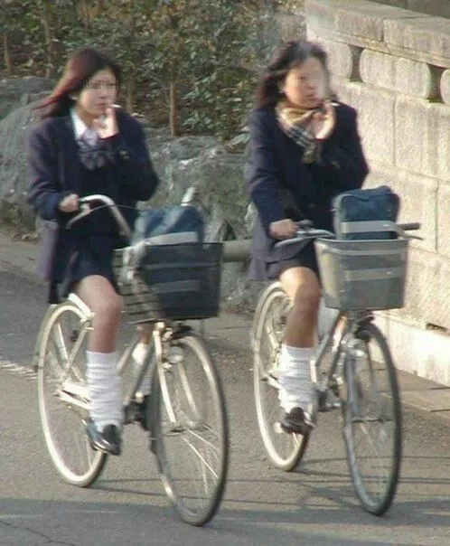 日系JK少女头像背景素材分享