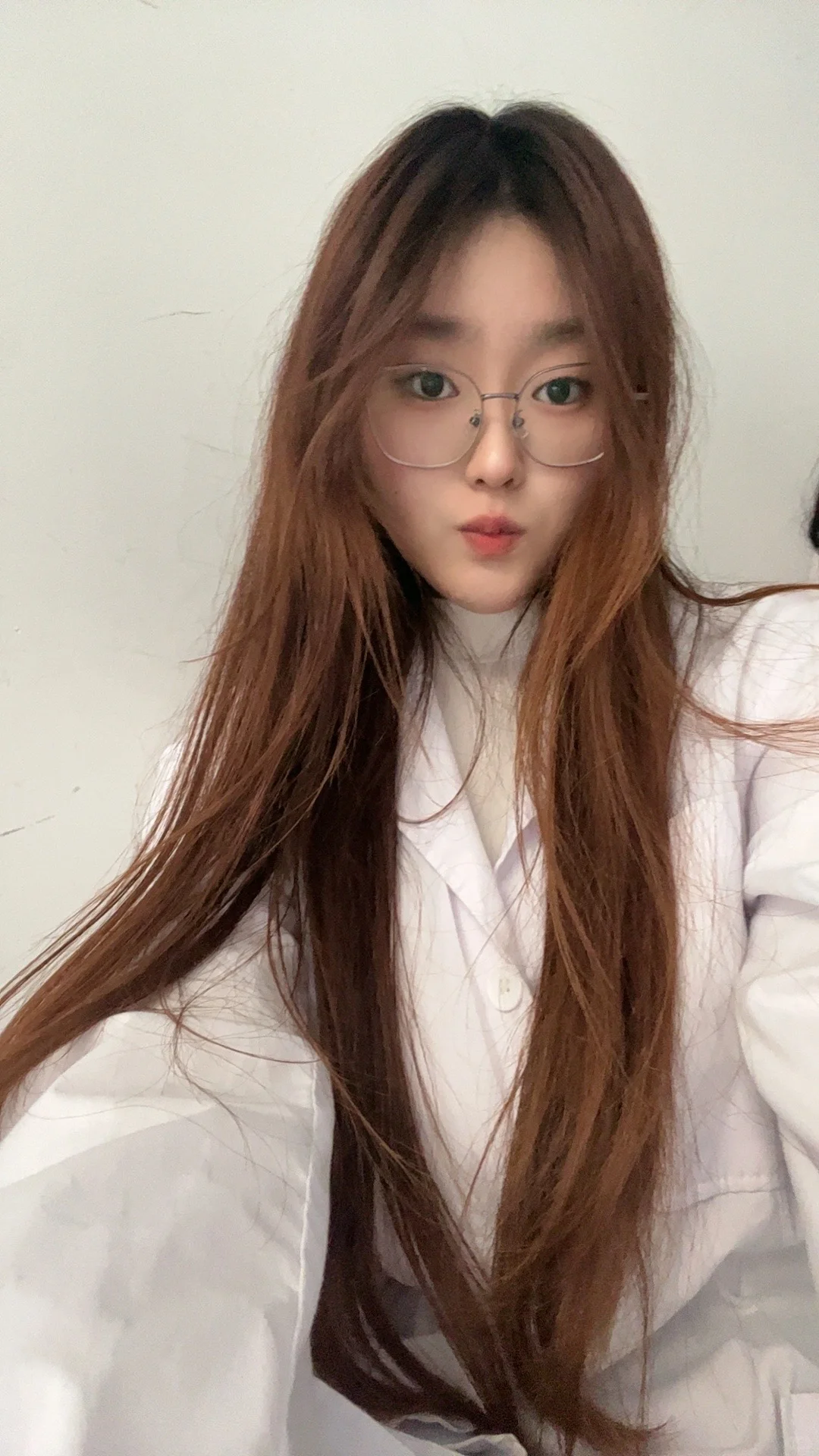00后女医生