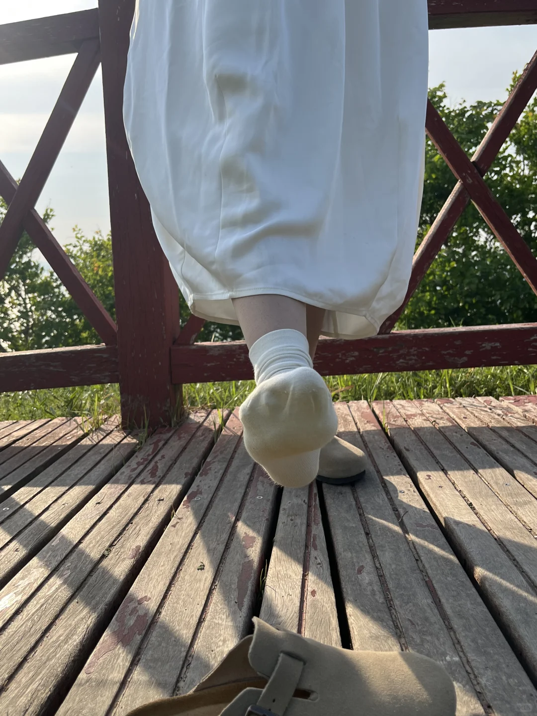 小白袜配长裙美美哒