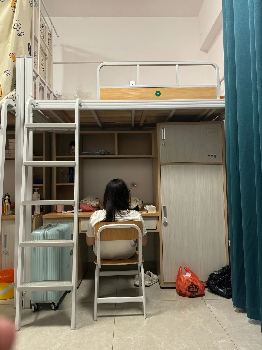 在东莞市适合女孩子进的厂